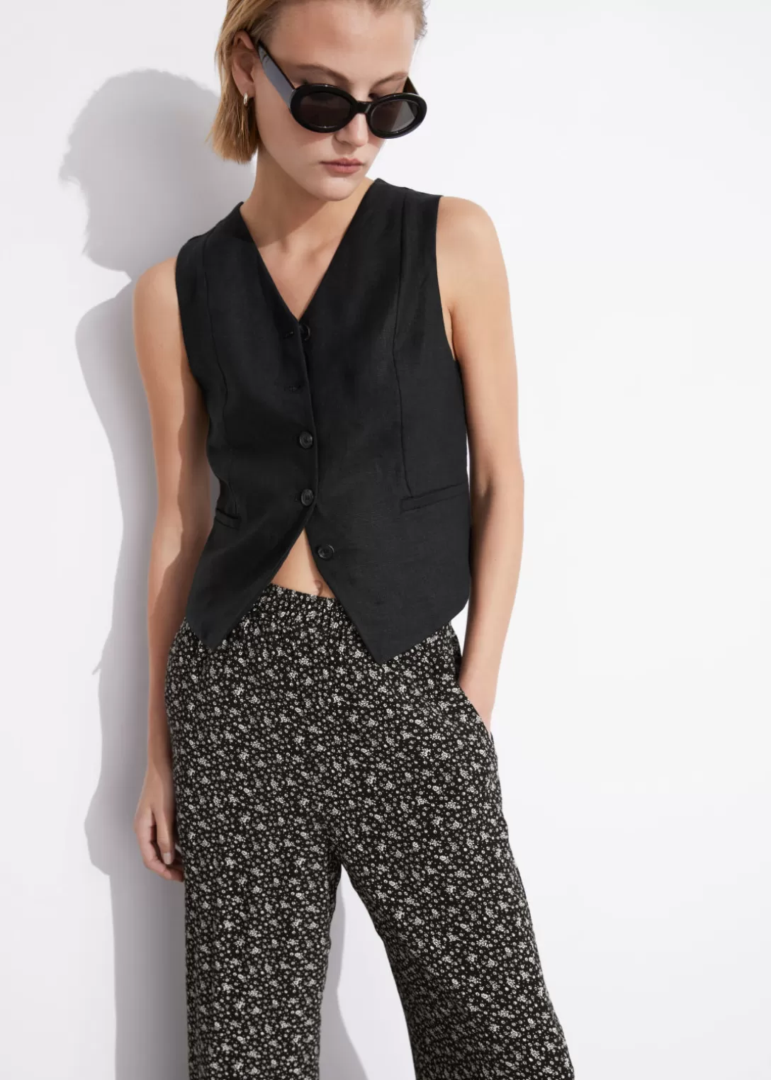 & Other Stories Pantalon Ample En Tissu Imprimé Imprimé floral noir/blanc Outlet