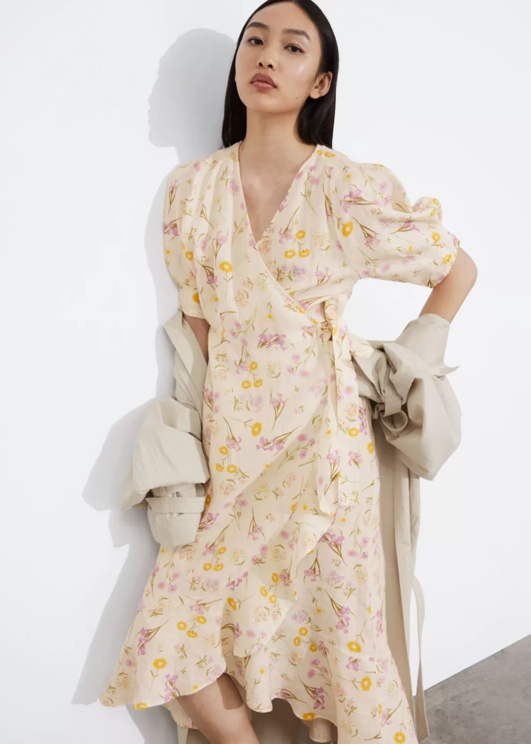 & Other Stories Robe Portefeuille Midi En Lin Cheap