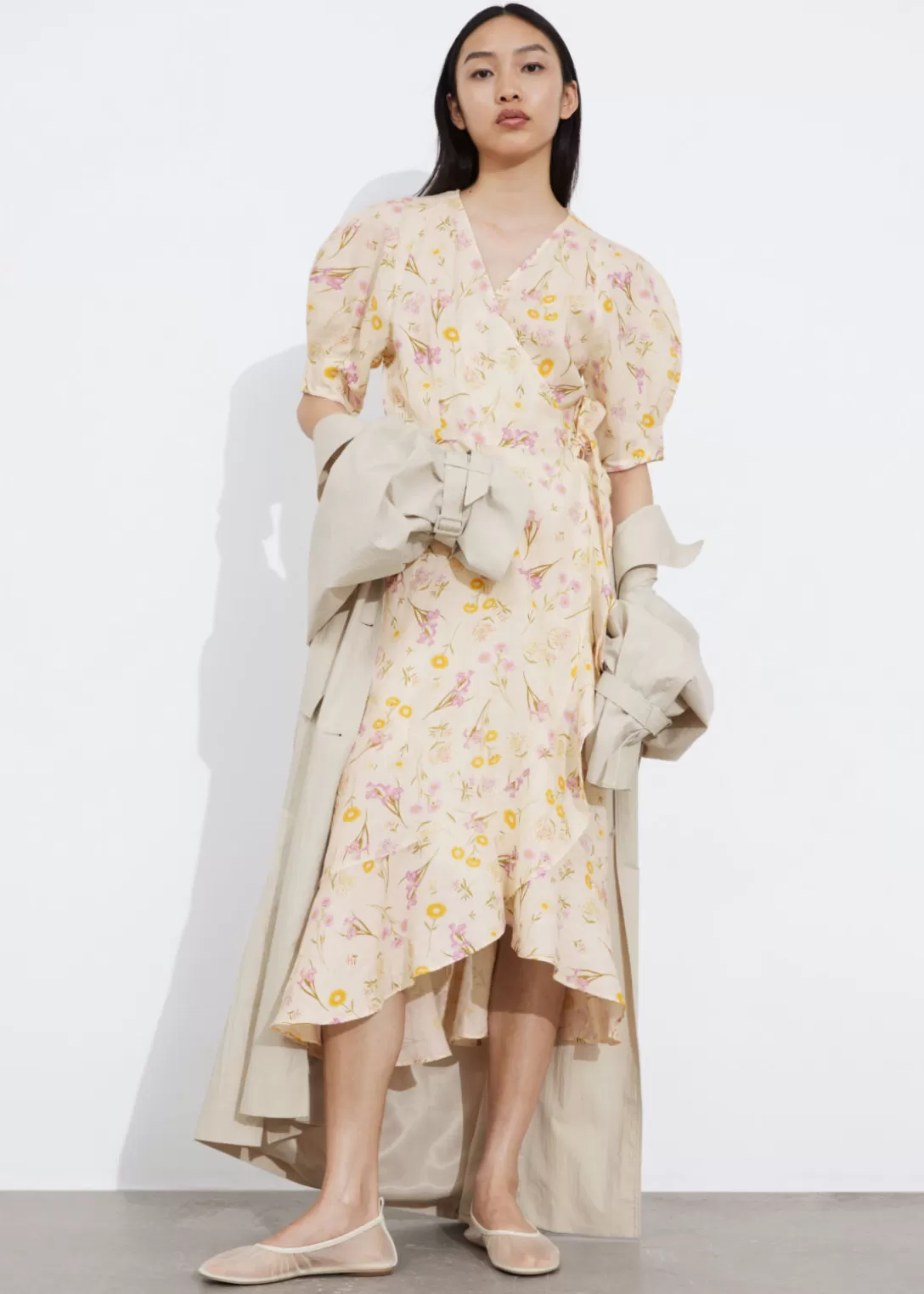 & Other Stories Robe Portefeuille Midi En Lin Cheap