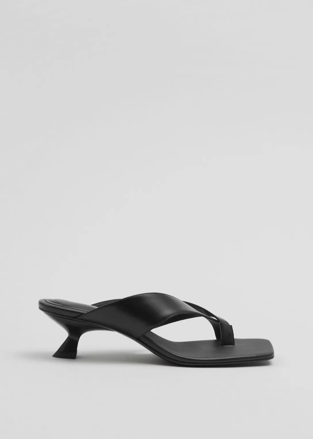 & Other Stories Tongs En Cuir Noir Outlet